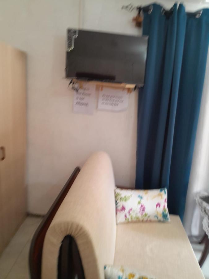 My Corner Guest House 빅토리아 외부 사진