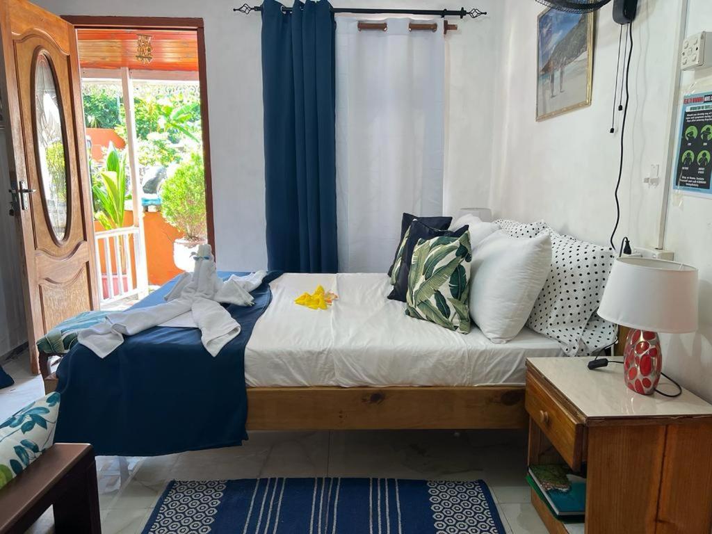 My Corner Guest House 빅토리아 외부 사진